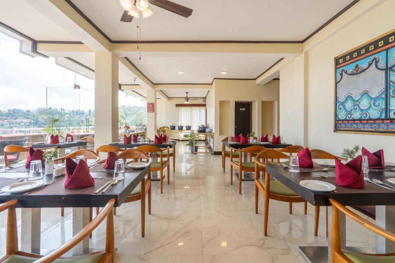 Summit Lillium Hotel & Spa Kalimpong Exterior foto
