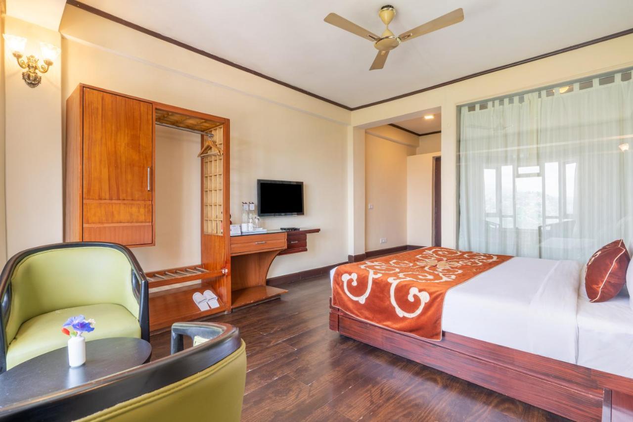 Summit Lillium Hotel & Spa Kalimpong Exterior foto